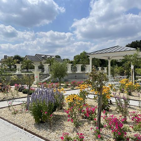 Domaine Les Jardins Darsene Tinténiac Exterior foto